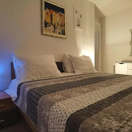 Andrea Apartment